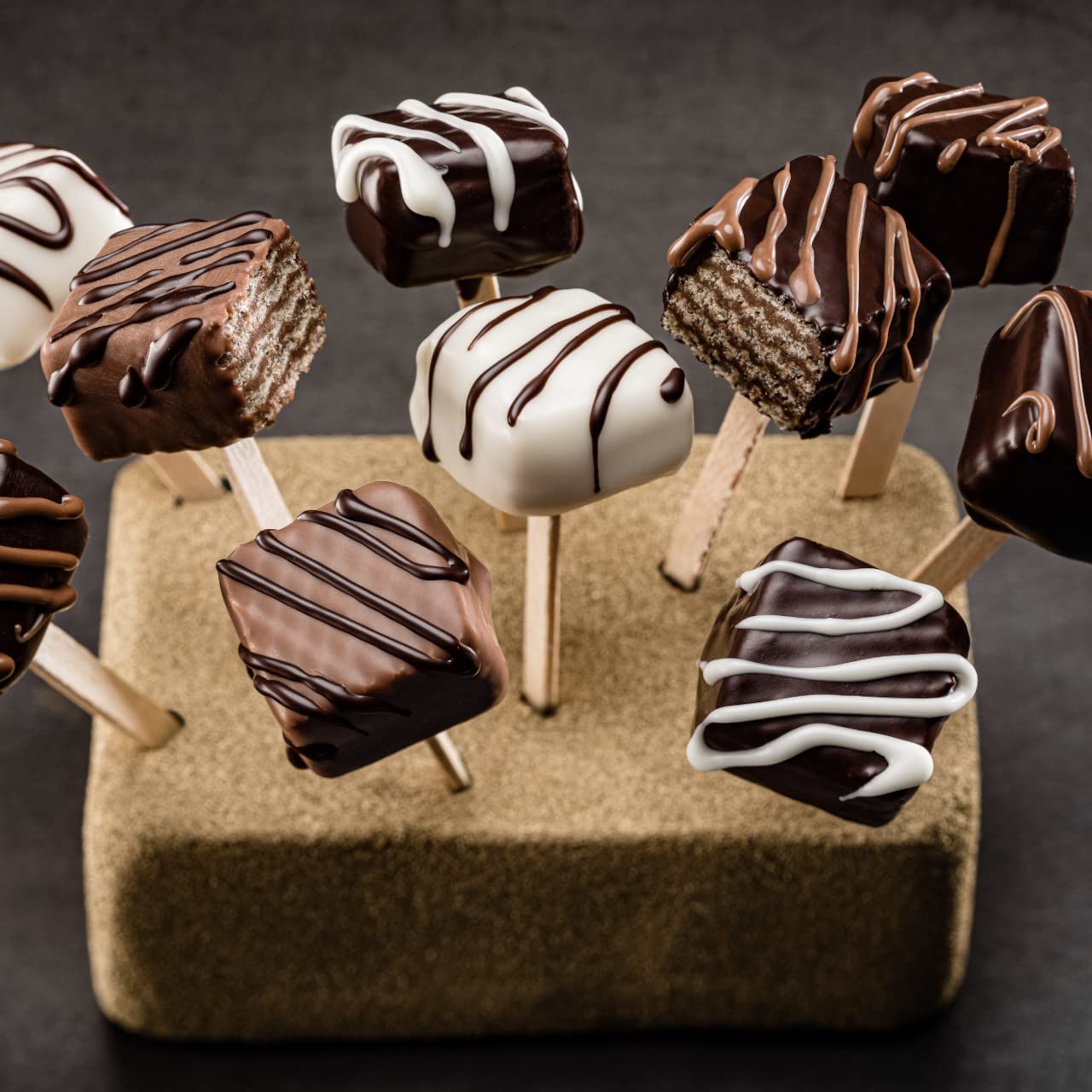 Loacker Quadratin Double Chocolate Wafer Cookies, 250g