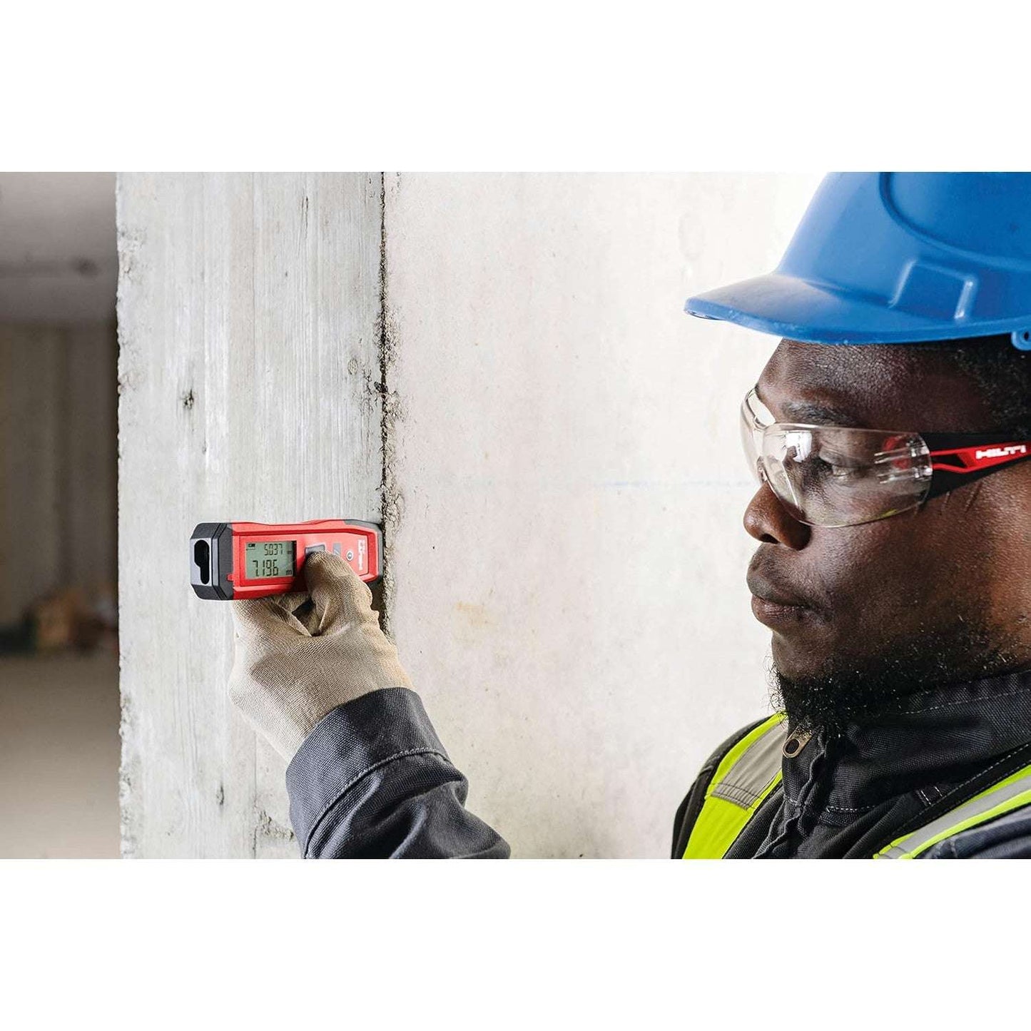 Hilti PD-S Laser Distance Meter: Pro-Grade Accuracy (197ft/60m) – Fast Area & Distance Measuring Tool with Backlit Display